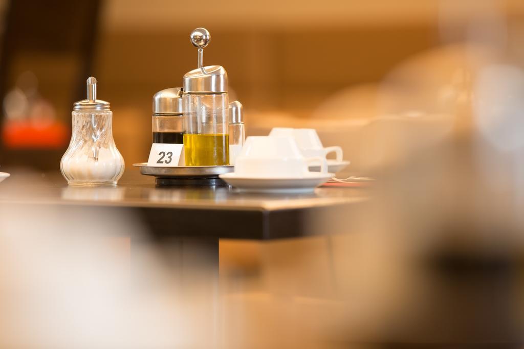 Goethe Hotel Messe By Trip Inn Frankfurt am Main Luaran gambar